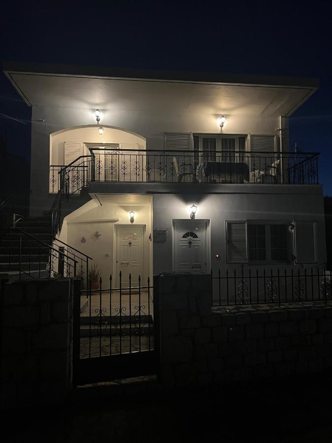 Апартаменты Casa Blanca II Pyrgos Dirou Экстерьер фото